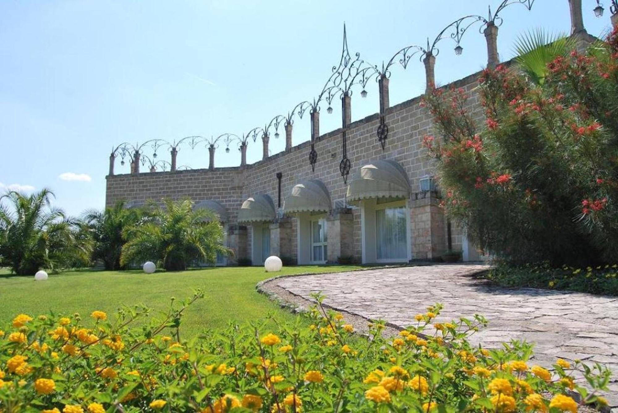 Sangiorgio Resort & Spa Cutrofiano Eksteriør bilde